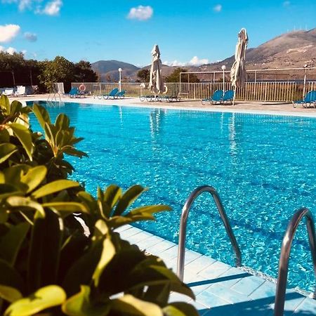 Terra Mare Hotel Agios Dimitrios  المظهر الخارجي الصورة