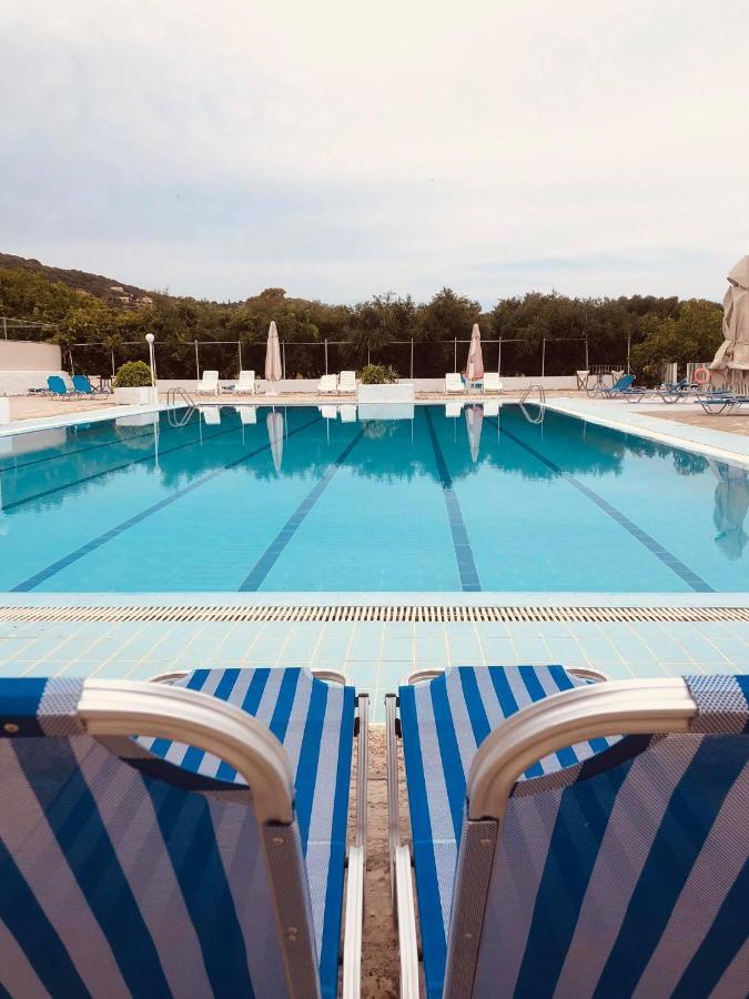 Terra Mare Hotel Agios Dimitrios  المظهر الخارجي الصورة